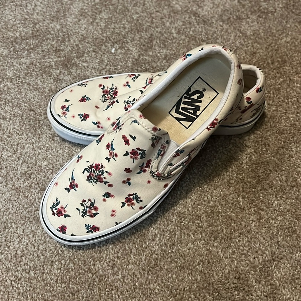 Flower Slip on Vans
